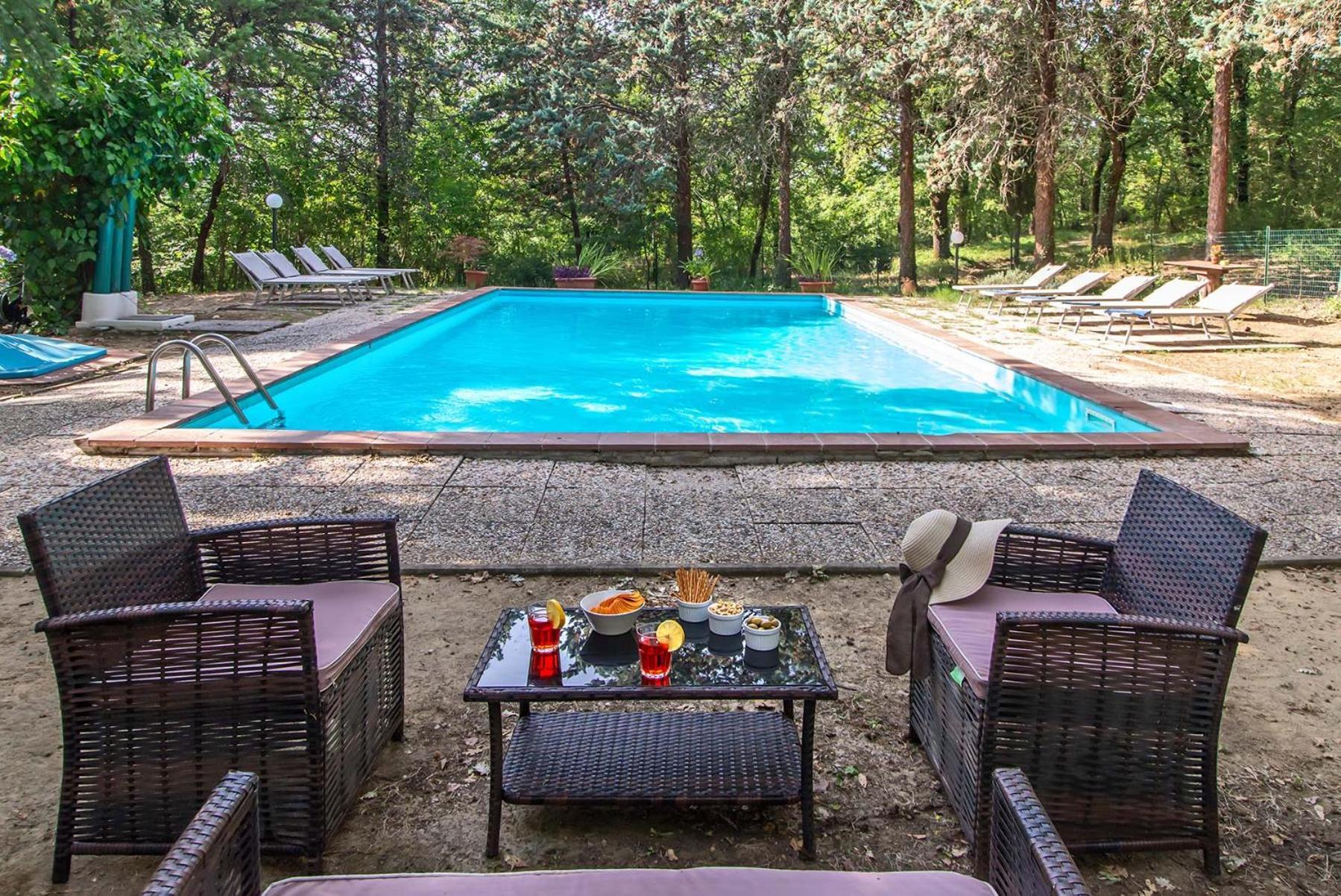 Agriturismo Villa Alari Cetona Bagian luar foto